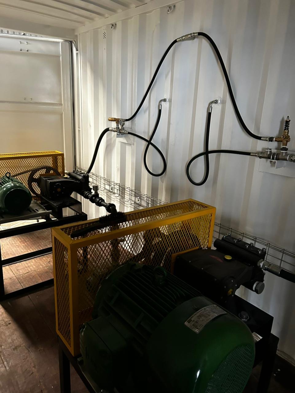 Contained Hydraulic Power Unit